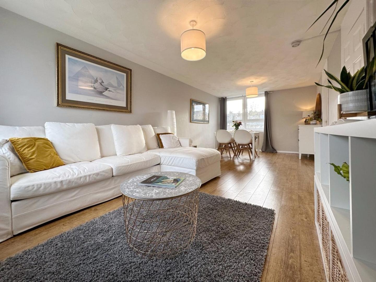 Scandi Style Apartment With Stunning Views Linlithgow Exteriör bild