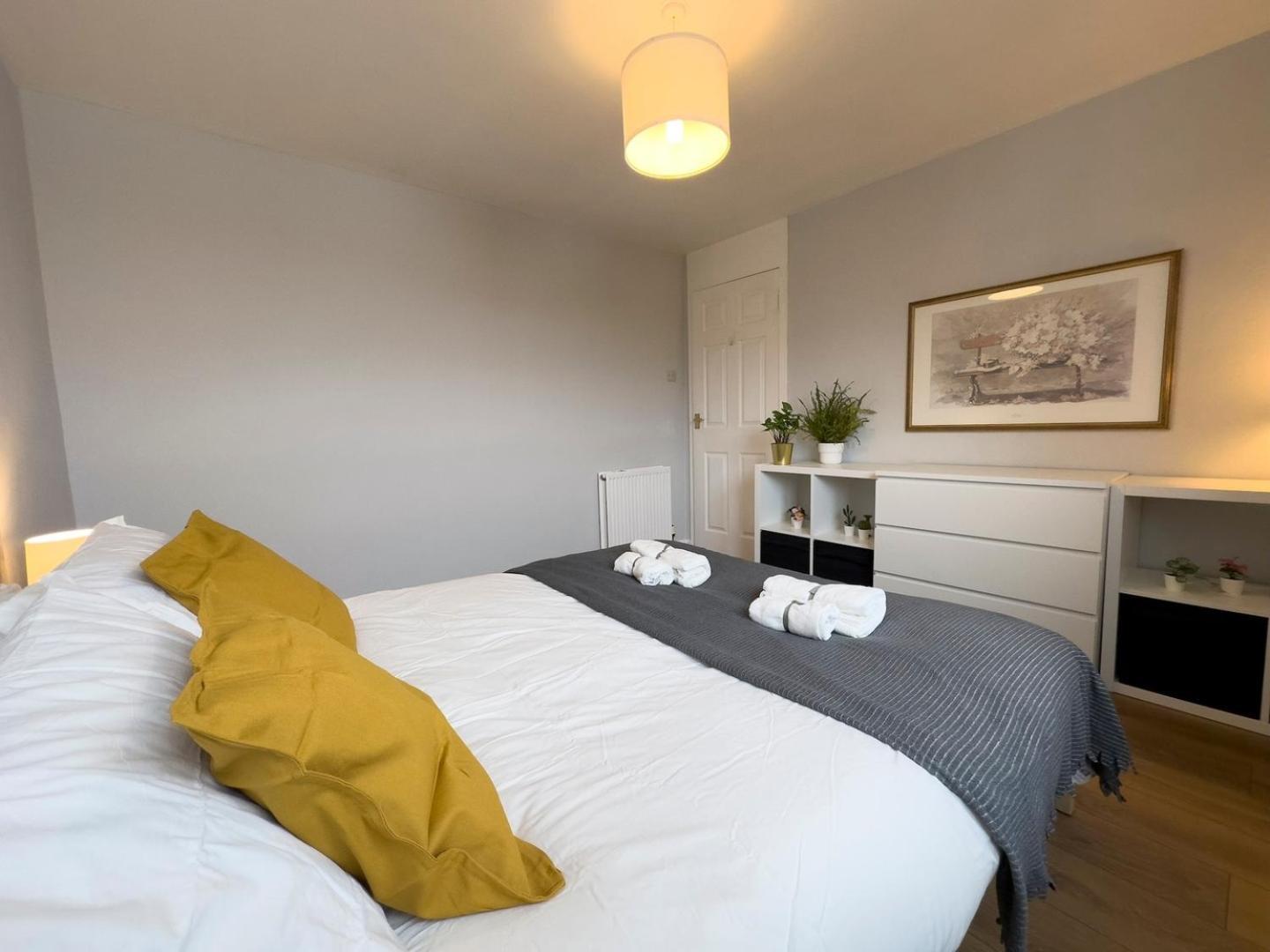Scandi Style Apartment With Stunning Views Linlithgow Exteriör bild